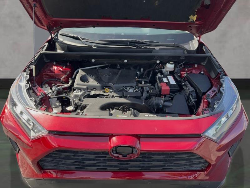 Toyota Rav4 Le - View 1