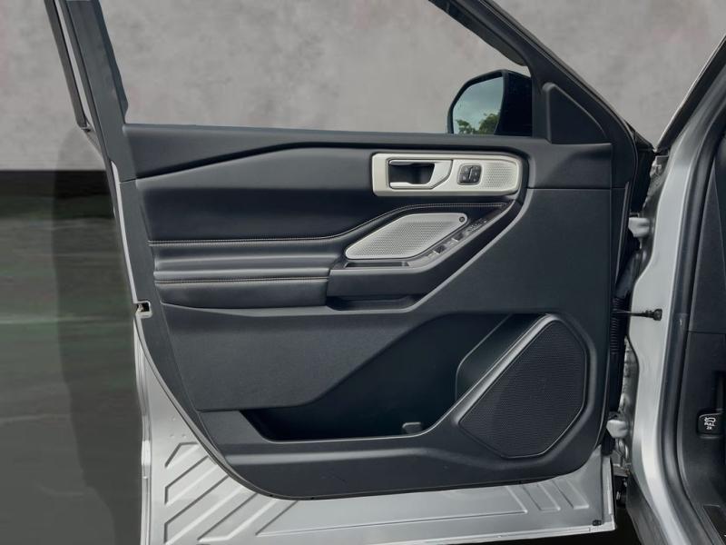 Ford Explorer St - Thumbnail 10