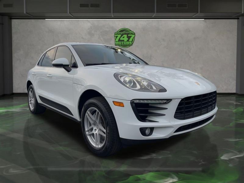 Porsche Macan - Thumbnail 8