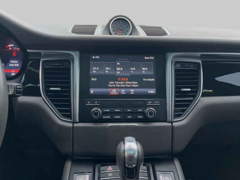 Porsche Macan - Thumbnail 16