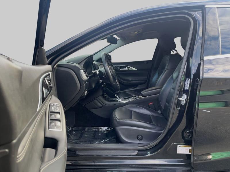 Infiniti Qx30 Luxury - Thumbnail 11