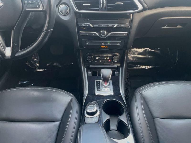 Infiniti Qx30 Luxury - Thumbnail 17