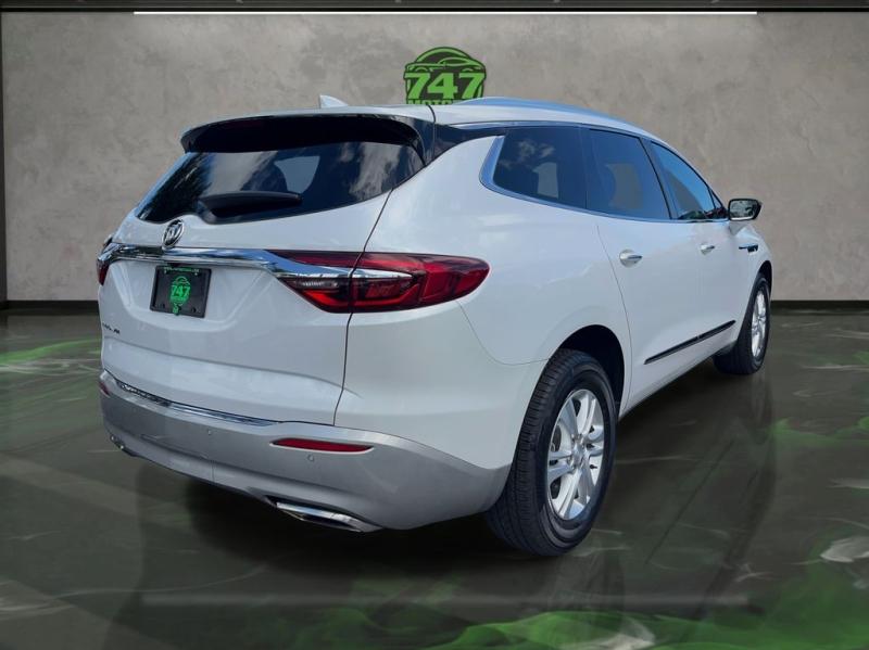 Buick Enclave Essence - Thumbnail 6