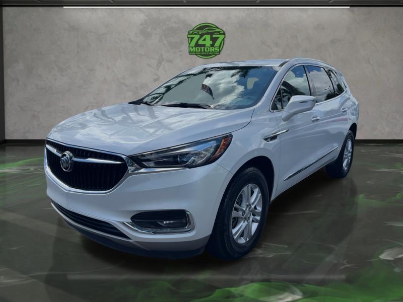 Buick Enclave Essence - Thumbnail 2