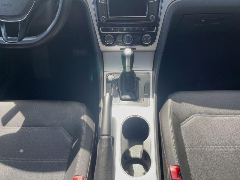 Volkswagen Passat 2.0T Wolfsburg - Thumbnail 16