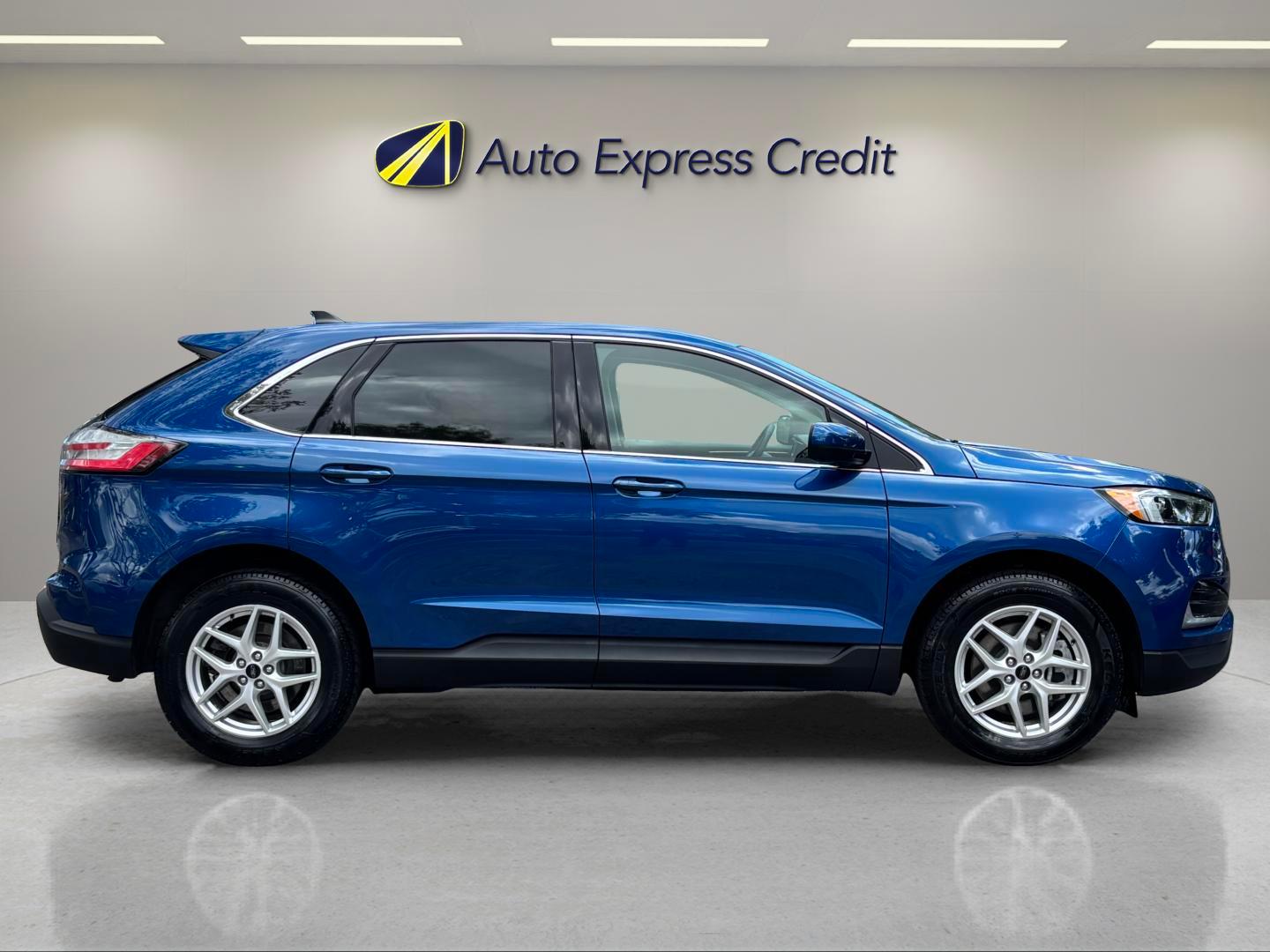 Ford Edge Sel - Thumbnail 4