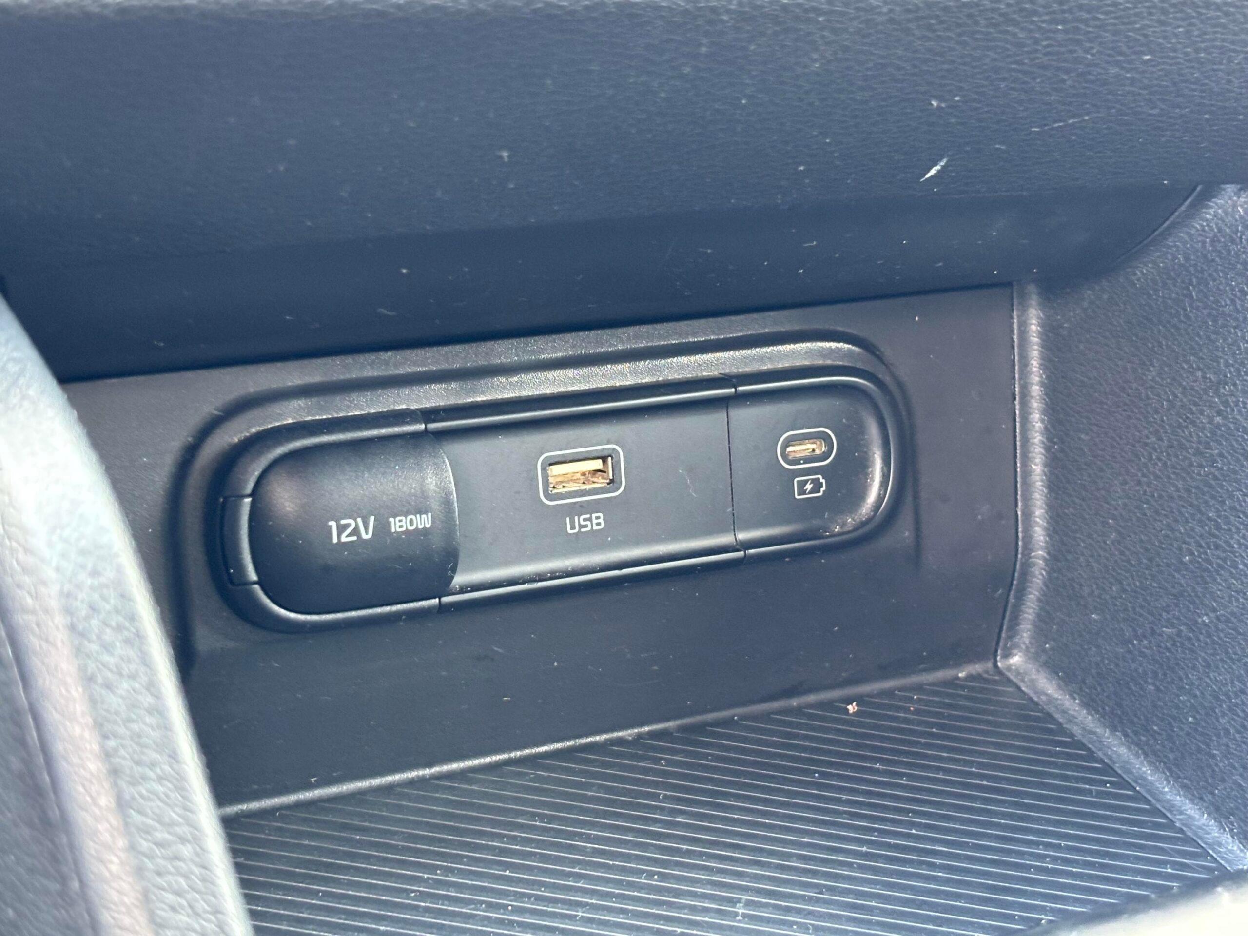 Kia Sportage Lx - Thumbnail 13