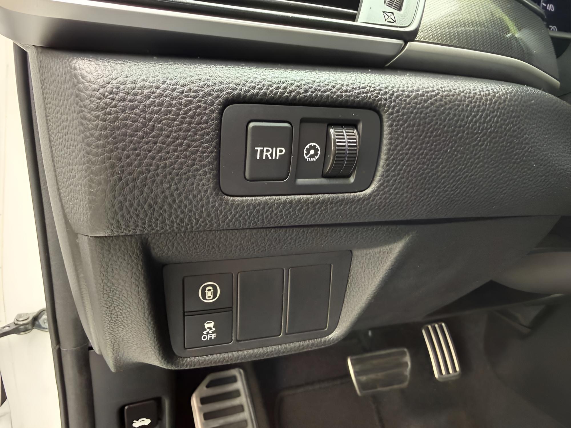 Honda Accord Sport - Thumbnail 19