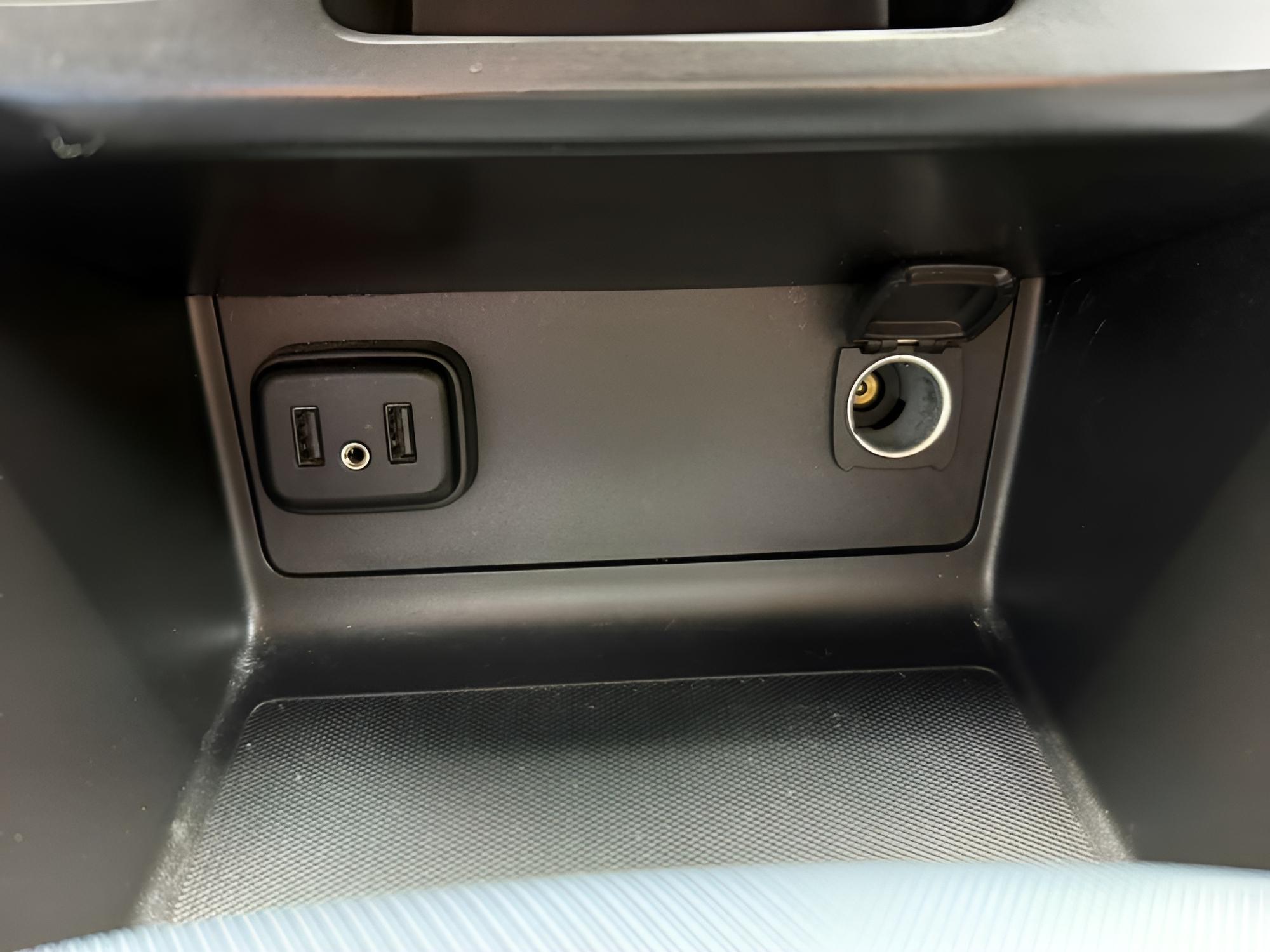 Chevrolet Colorado 2Wd Crew Cab Short Box Z71 - Thumbnail 9