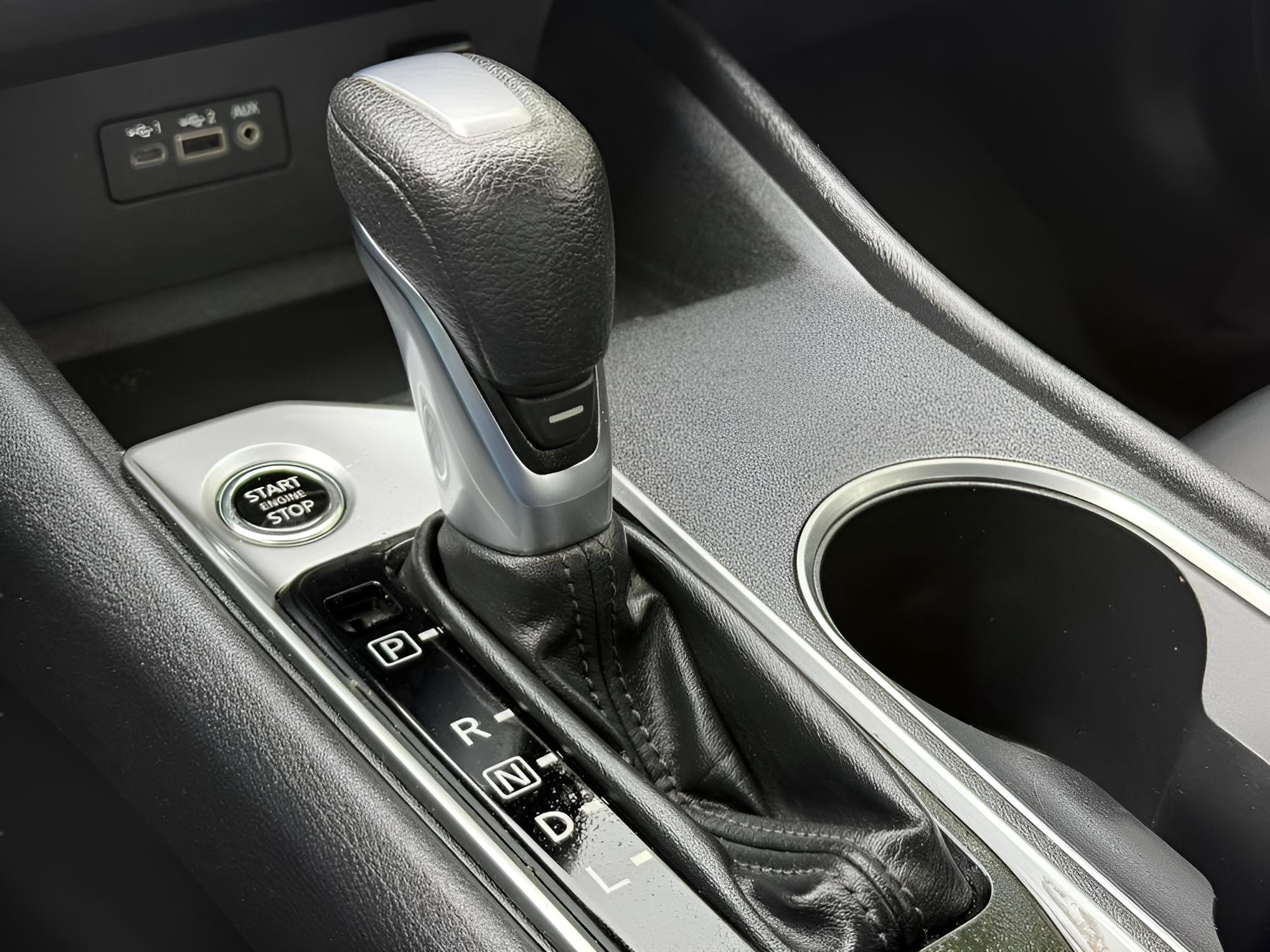 Nissan Altima Sv Intelligent Awd - Thumbnail 9