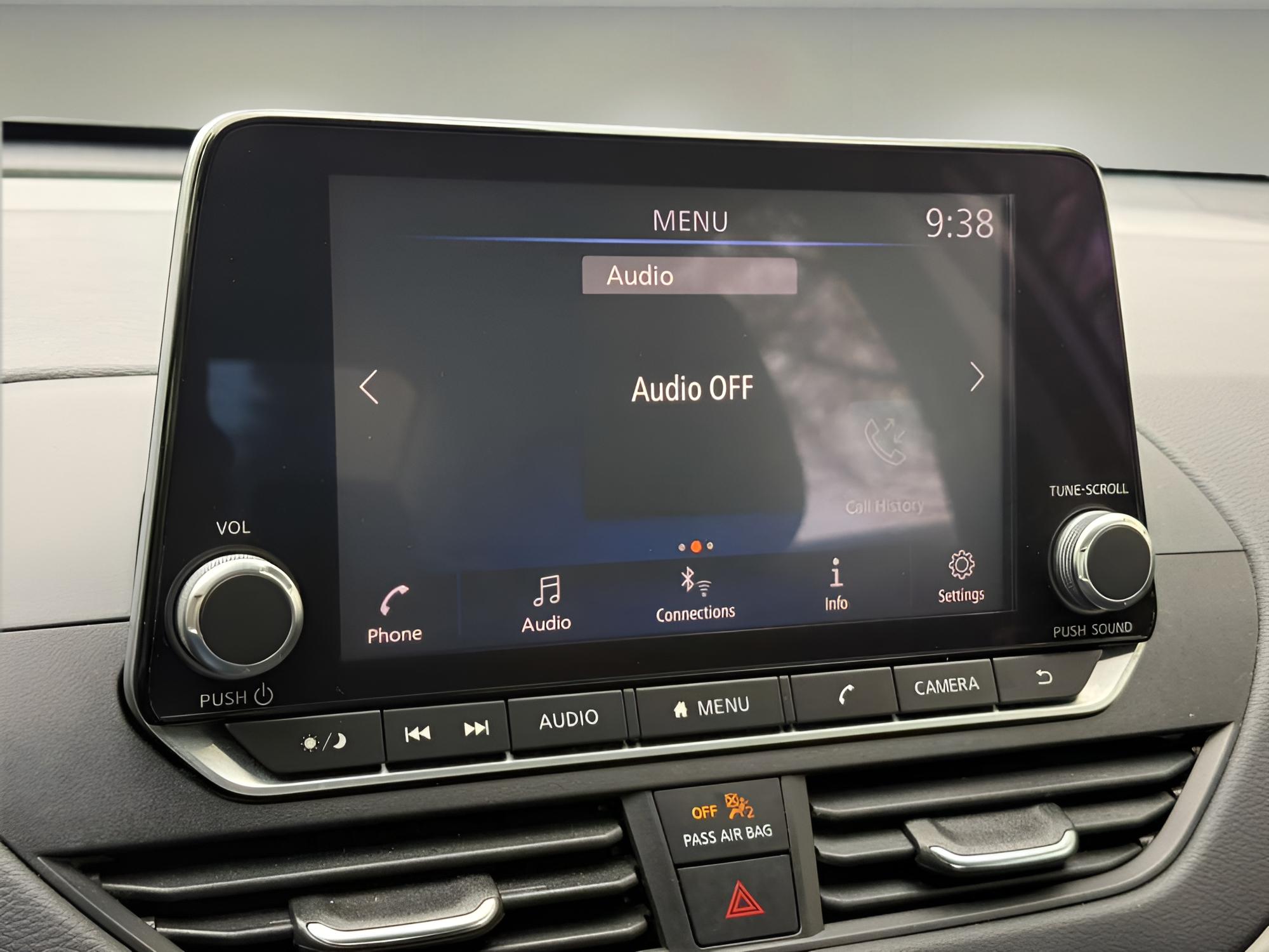 Nissan Altima Sv Intelligent Awd - Thumbnail 13