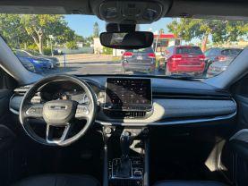 Jeep Compass - Thumbnail 12