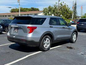 Ford Explorer - Thumbnail 7