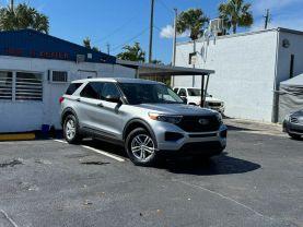 Ford Explorer - Thumbnail 4