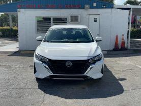 Nissan Sentra - Thumbnail 3