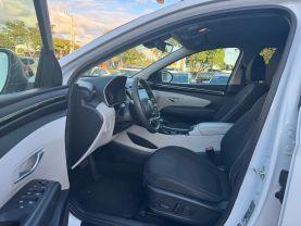 Hyundai Tucson - Thumbnail 10