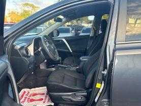 Toyota Rav4 - Thumbnail 10