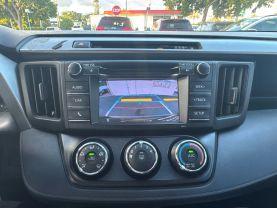 Toyota Rav4 - Thumbnail 17