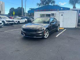 Dodge Charger - Thumbnail 2