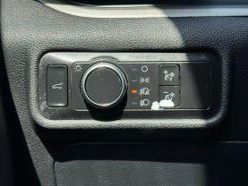 Ford Explorer - Thumbnail 17