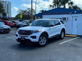 Ford Explorer - Thumbnail 2