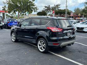 Ford Escape - Thumbnail 5