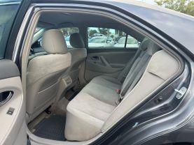 Toyota Camry - Thumbnail 11