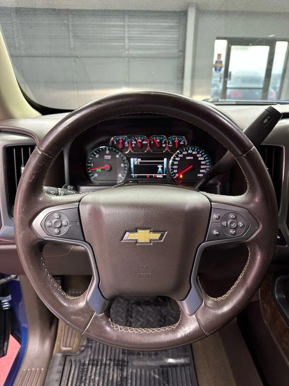 Chevrolet Silverado 1500 Crew Cab - Thumbnail 19