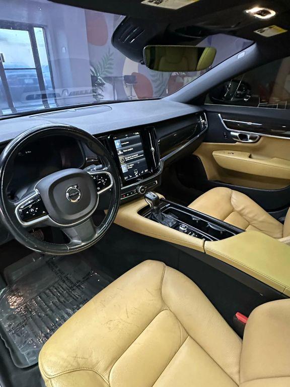 Volvo S90 - Thumbnail 18