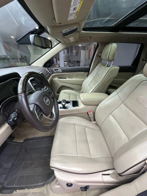 Jeep Grand Cherokee - Thumbnail 17