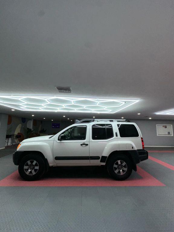 Nissan Xterra - Thumbnail 9
