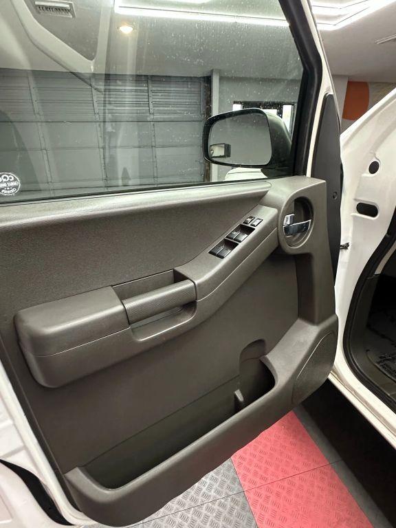 Nissan Xterra - Thumbnail 16