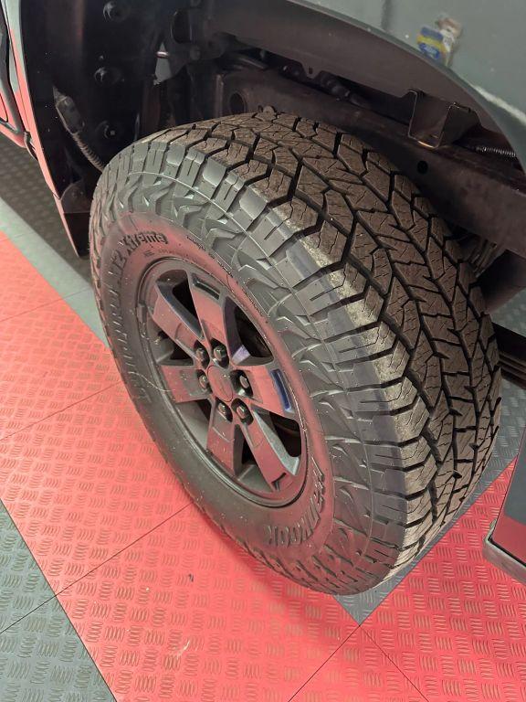 Chevrolet Colorado Crew Cab - Thumbnail 6