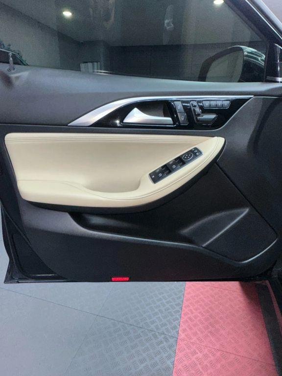 Infiniti Qx30 - Thumbnail 16