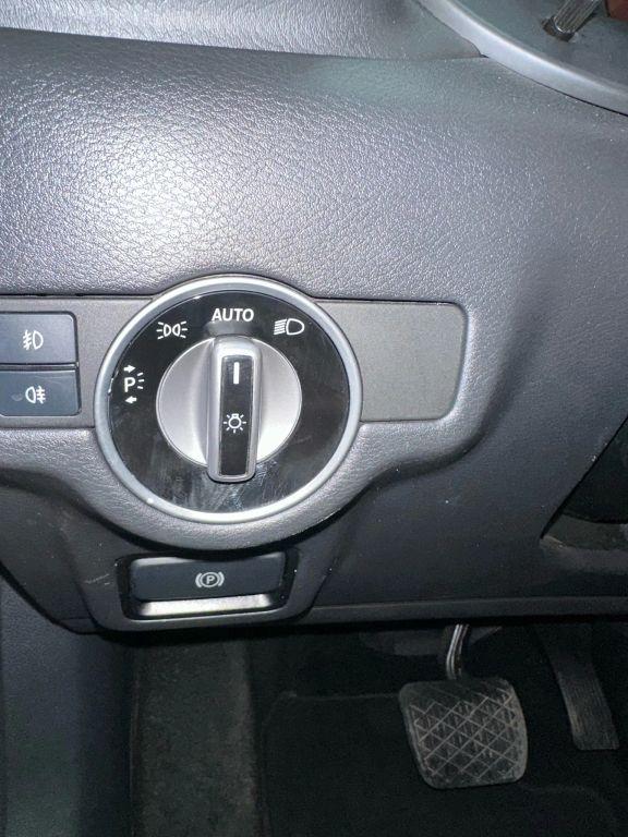 Infiniti Qx30 - Thumbnail 20