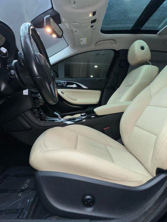 Infiniti Qx30 - Thumbnail 18