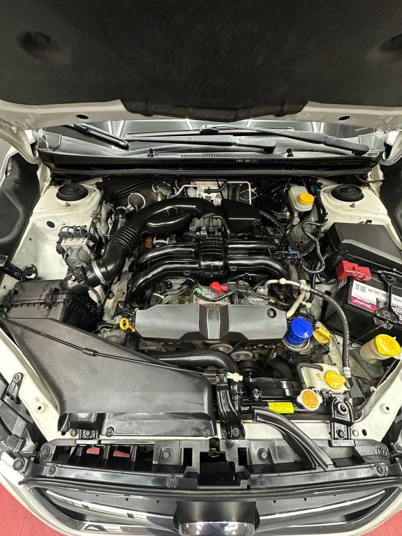 Subaru Xv Crosstrek - Thumbnail 2