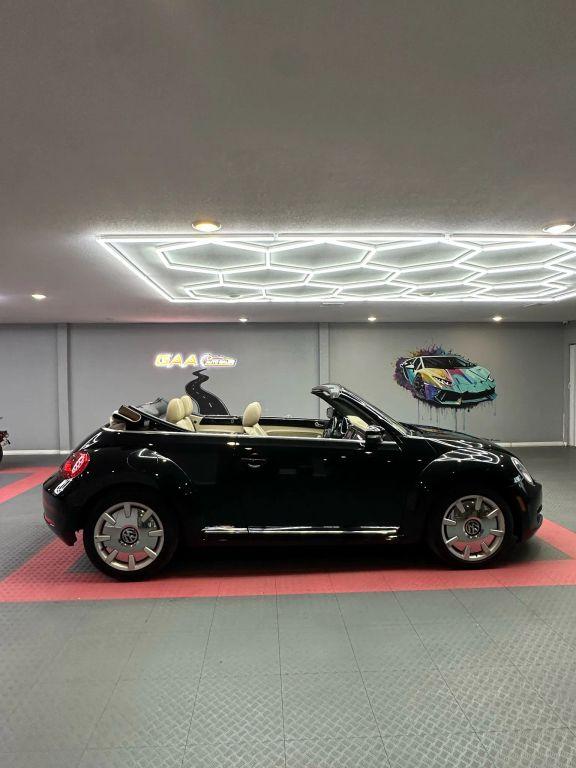 Volkswagen Beetle - Thumbnail 16