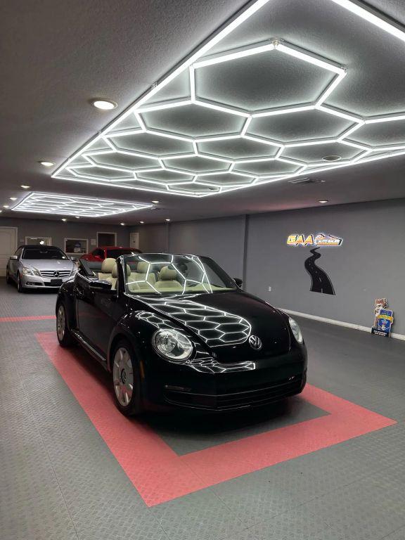 Volkswagen Beetle - Thumbnail 14