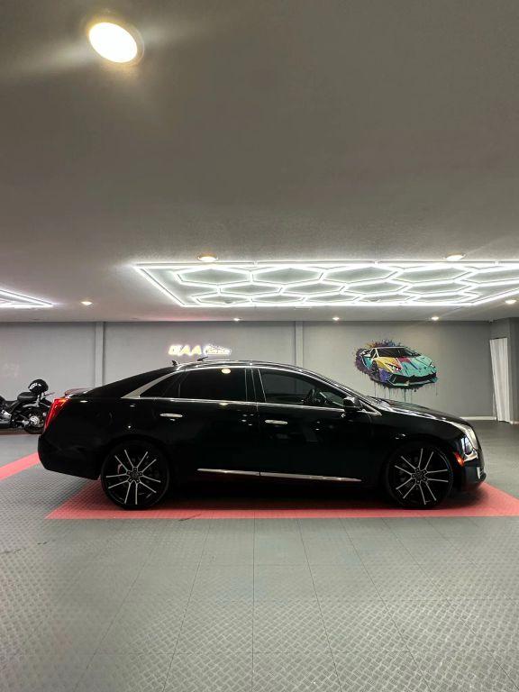 Cadillac Xts - Thumbnail 13