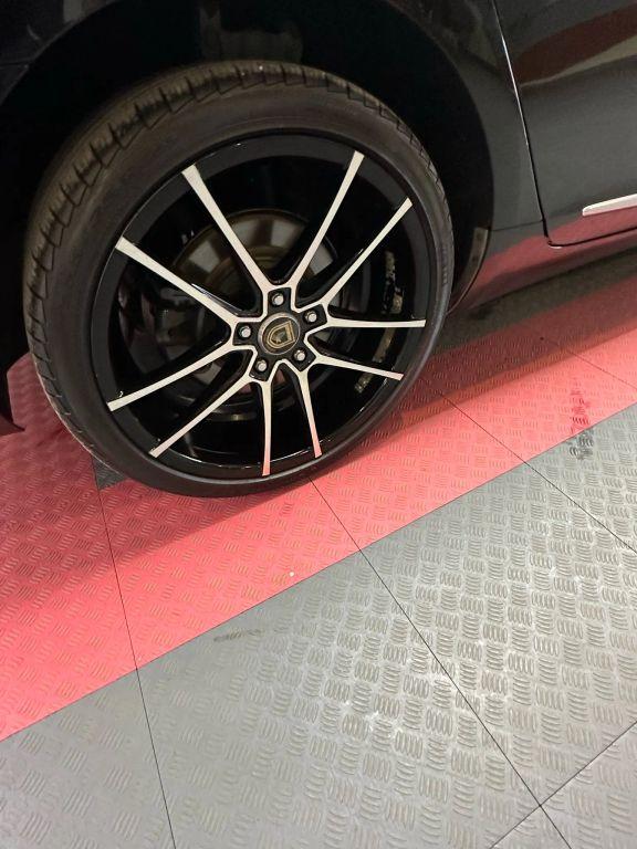 Cadillac Xts - Thumbnail 4