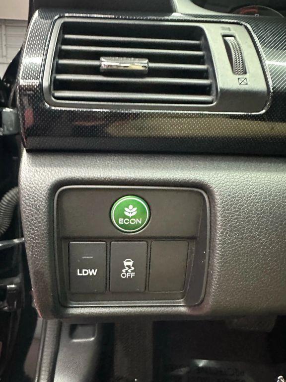 Honda Accord - Thumbnail 18