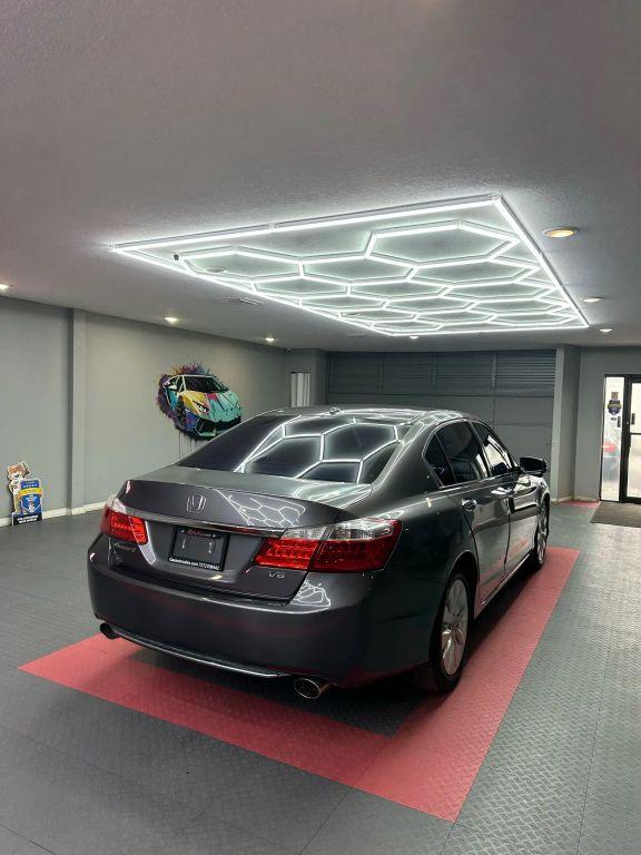 Honda Accord - Thumbnail 12