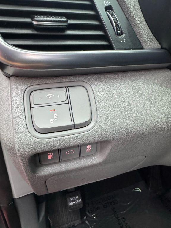 Kia Optima - Thumbnail 20