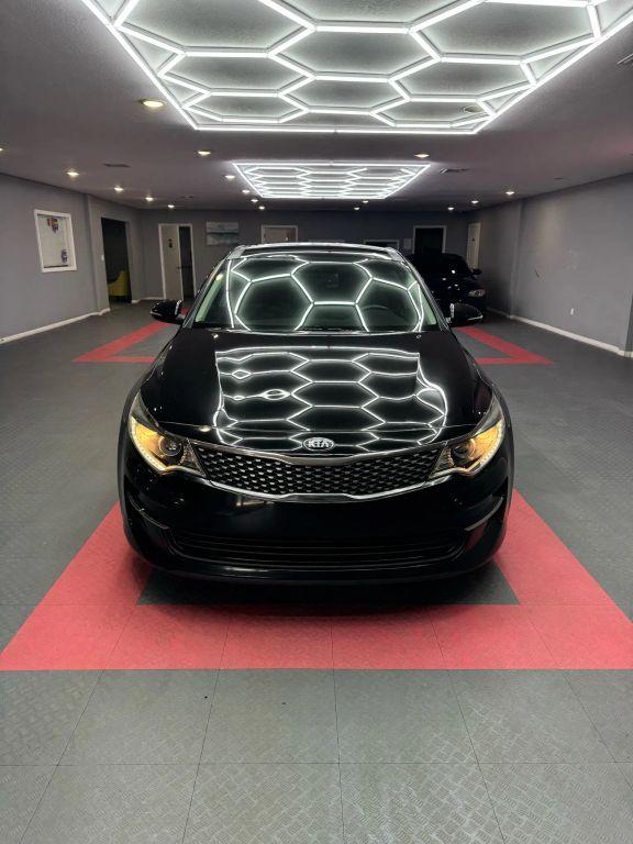 Kia Optima - Thumbnail 9