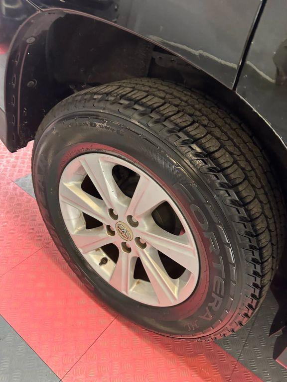 Toyota Highlander - Thumbnail 6