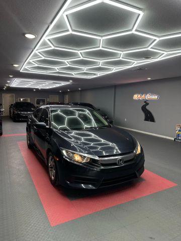 Honda Civic - View 1