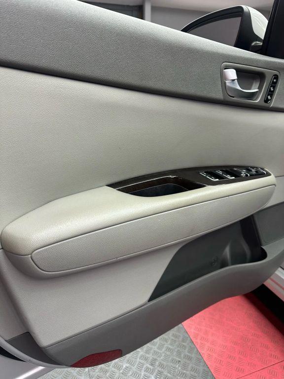 Kia Optima - Thumbnail 15