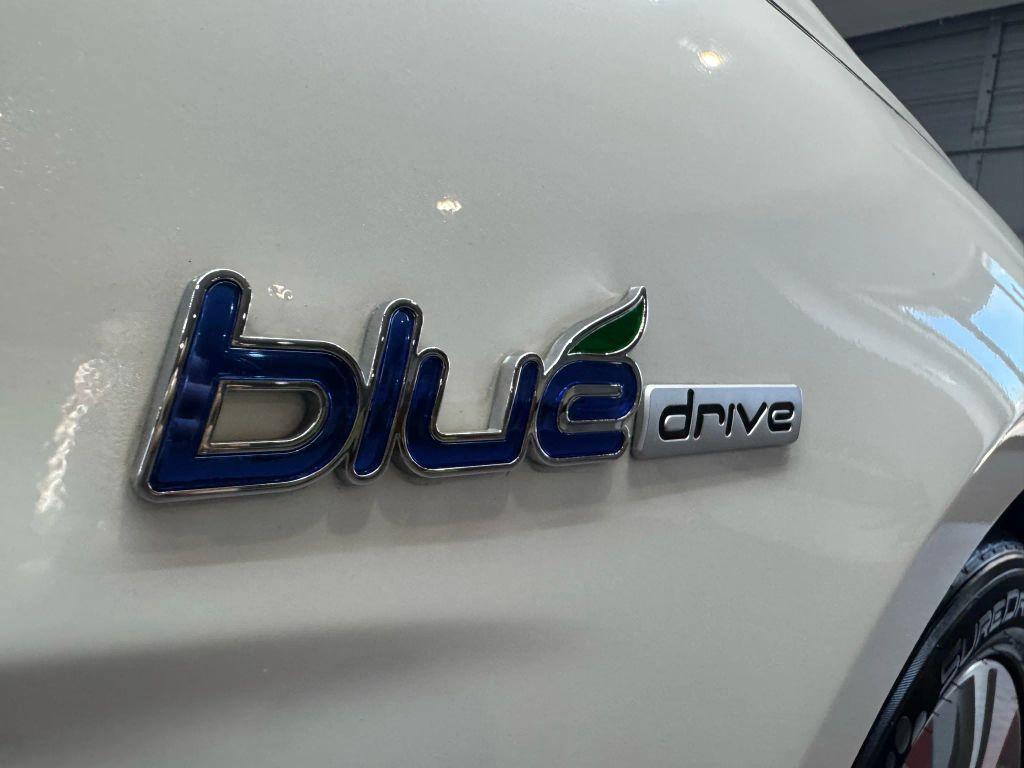 Hyundai Sonata - Thumbnail 18