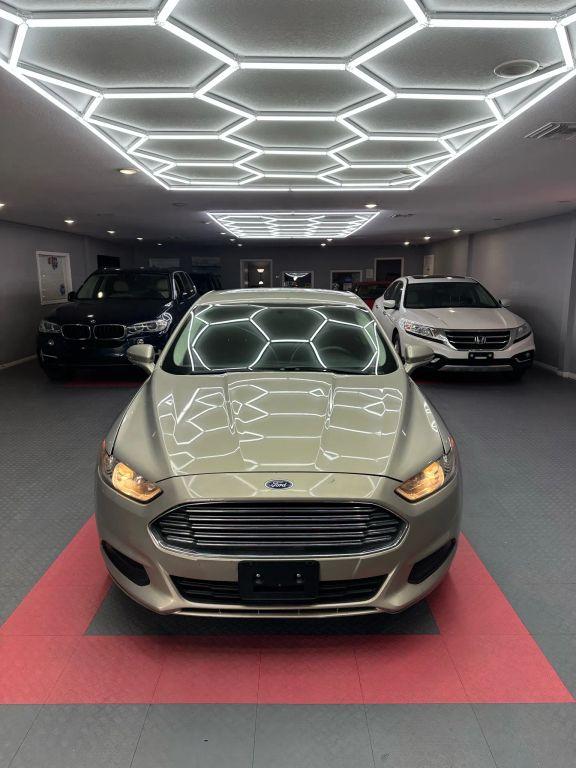 Ford Fusion - Thumbnail 10